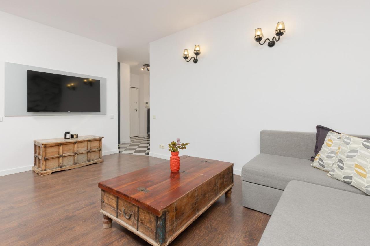 Blonia Wilanowskie Apartment Warsaw By Noclegi Renters Exterior foto